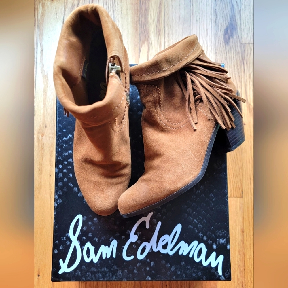 Sam Edelman Louie cocoa suede bootie, size 7